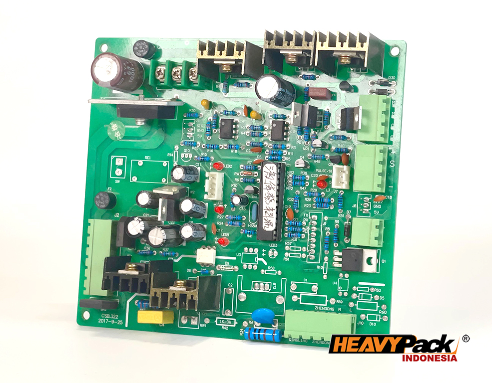 papan sirkuit (Printed Circuit Board) yang menjadi â€œotak elektronikâ€ di mesin penimbang otomatis seperti FZ-100 atau FZ-600.